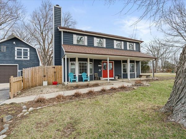 4309 Market Street, Crystal Lake, IL 60012