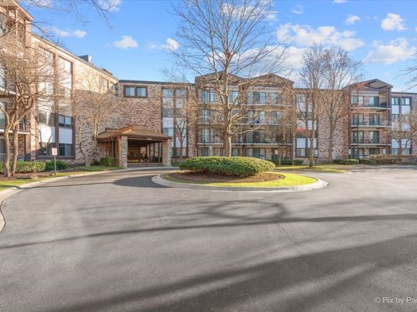 Unit 416, Mount Prospect, IL 60056