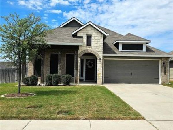 3233 Risinger Road , Waco, TX 76655