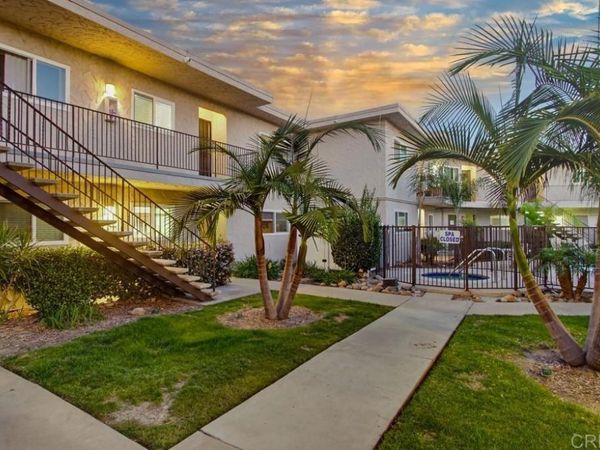 8220 Vincetta Drive, Unit 44, La Mesa, CA 91942