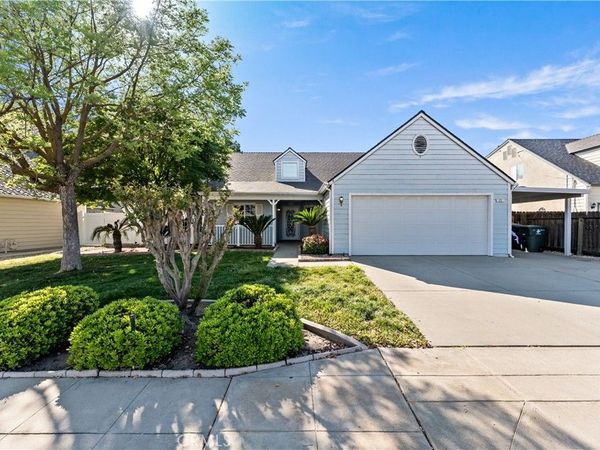 22 N Bliss, Clovis, CA 93611