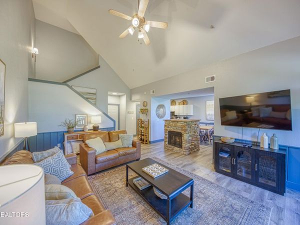 830 Golf View Blvd, Pigeon Forge, TN 37863