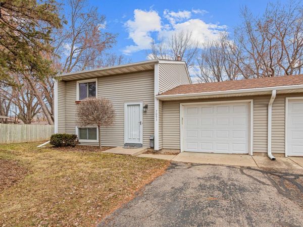 7093 146th Street W, Apple Valley, MN 55124