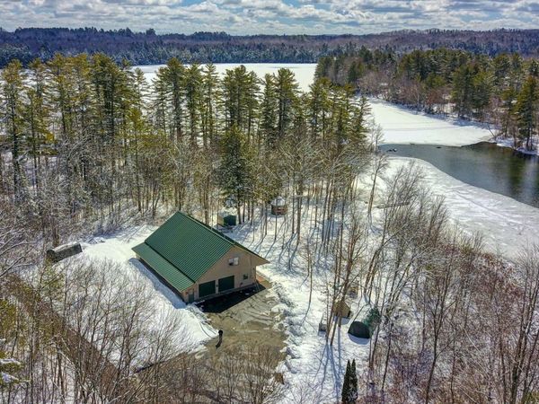 35 S Tall Pines Lane, Belgrade, ME 04917