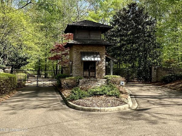 Brookhollow Lot 6 Court, Flowood, MS 39232