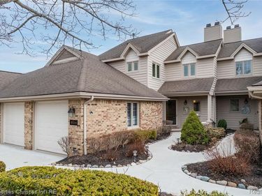 18314 Blue Heron Drive W, Northville Twp, MI 48168