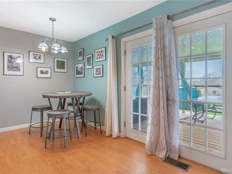 8267 S Brown School Road, Vandalia, OH 45377 Photo 10