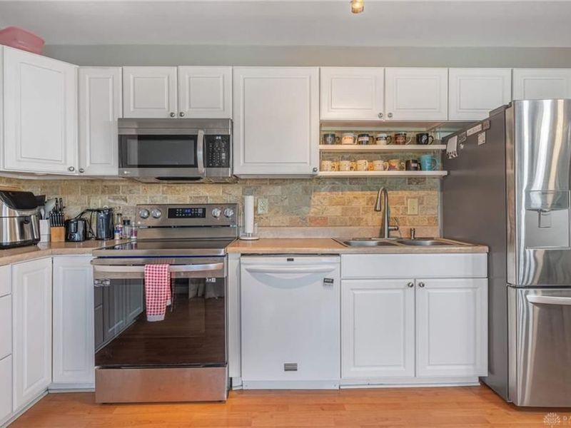 8267 S Brown School Road, Vandalia, OH 45377 Photo 9