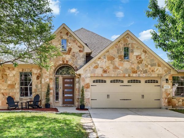 604 Pebblestone Walk DR, Cedar Park, TX 78613