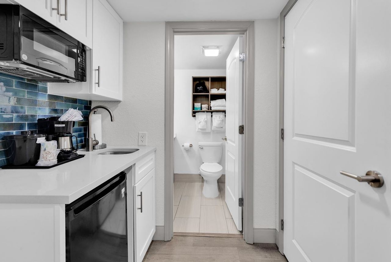 2311 S Ocean Blvd. Photo 14