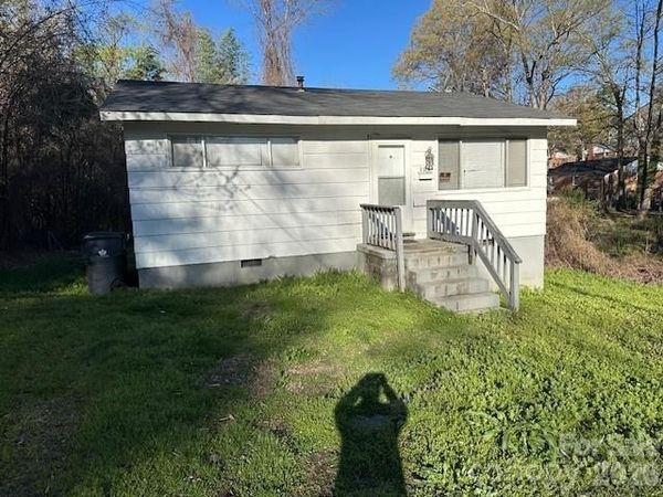 2218 Wilson Avenue , Charlotte, NC 28208