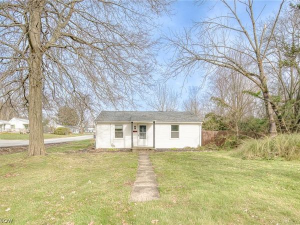 3665 Marcella Avenue , Stow, OH 44224