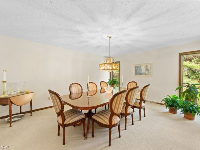 960 Poulsen Drive, Akron, OH 44313 Photo 17