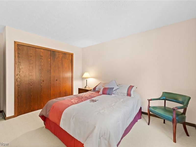 960 Poulsen Drive, Akron, OH 44313 Photo 30