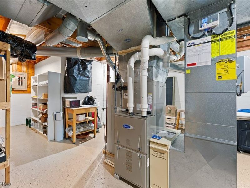 960 Poulsen Drive, Akron, OH 44313 Photo 39