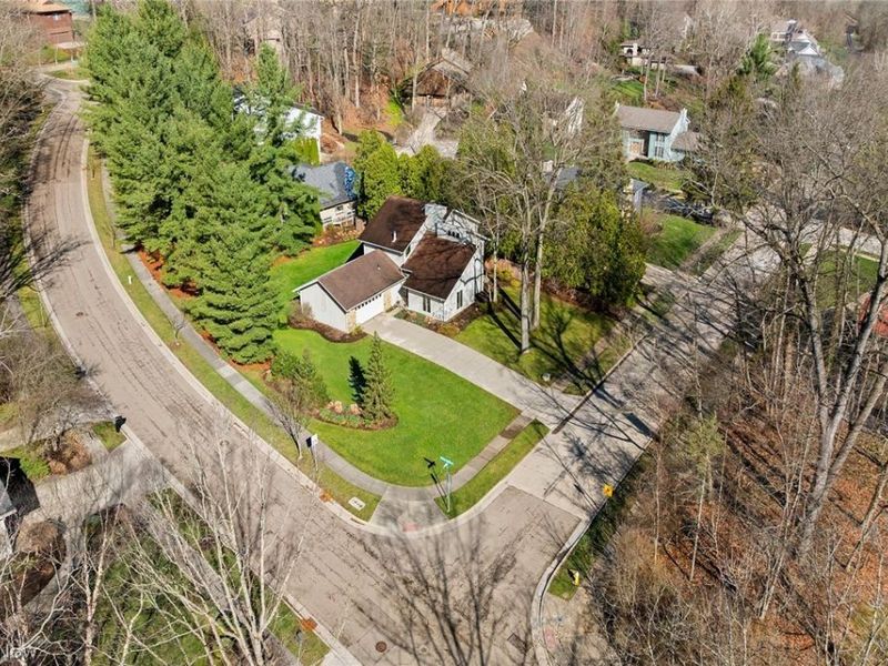 960 Poulsen Drive, Akron, OH 44313 Photo 46