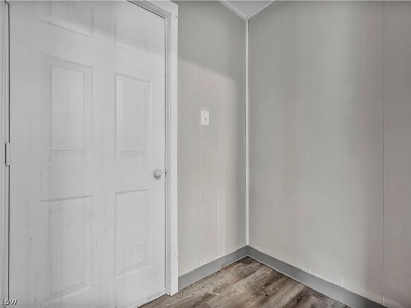 4330 Marvin Avenue, Cleveland, OH 44109 Photo 29