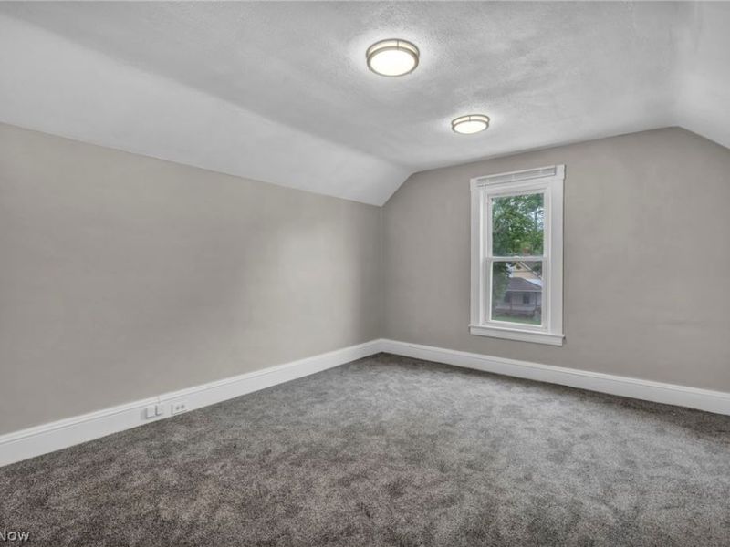 4330 Marvin Avenue, Cleveland, OH 44109 Photo 31