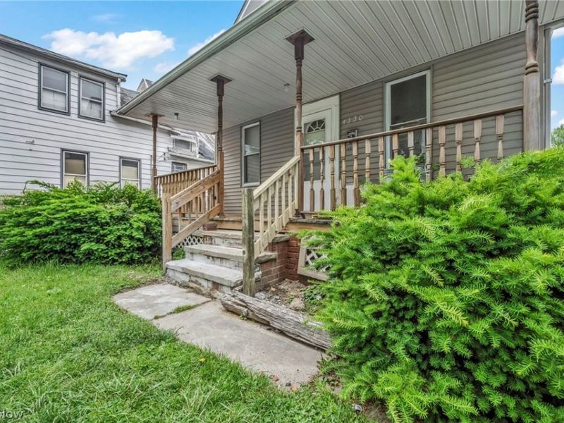 4330 Marvin Avenue, Cleveland, OH 44109 Photo 8