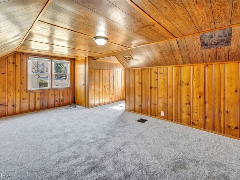 9901 Marah Avenue, Cleveland, OH 44104 Photo 18