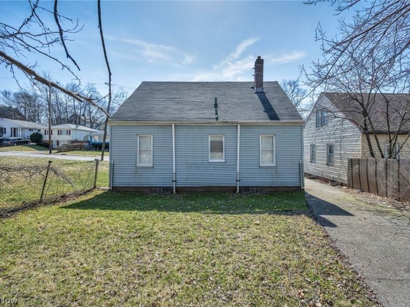 9901 Marah Avenue, Cleveland, OH 44104 Photo 23