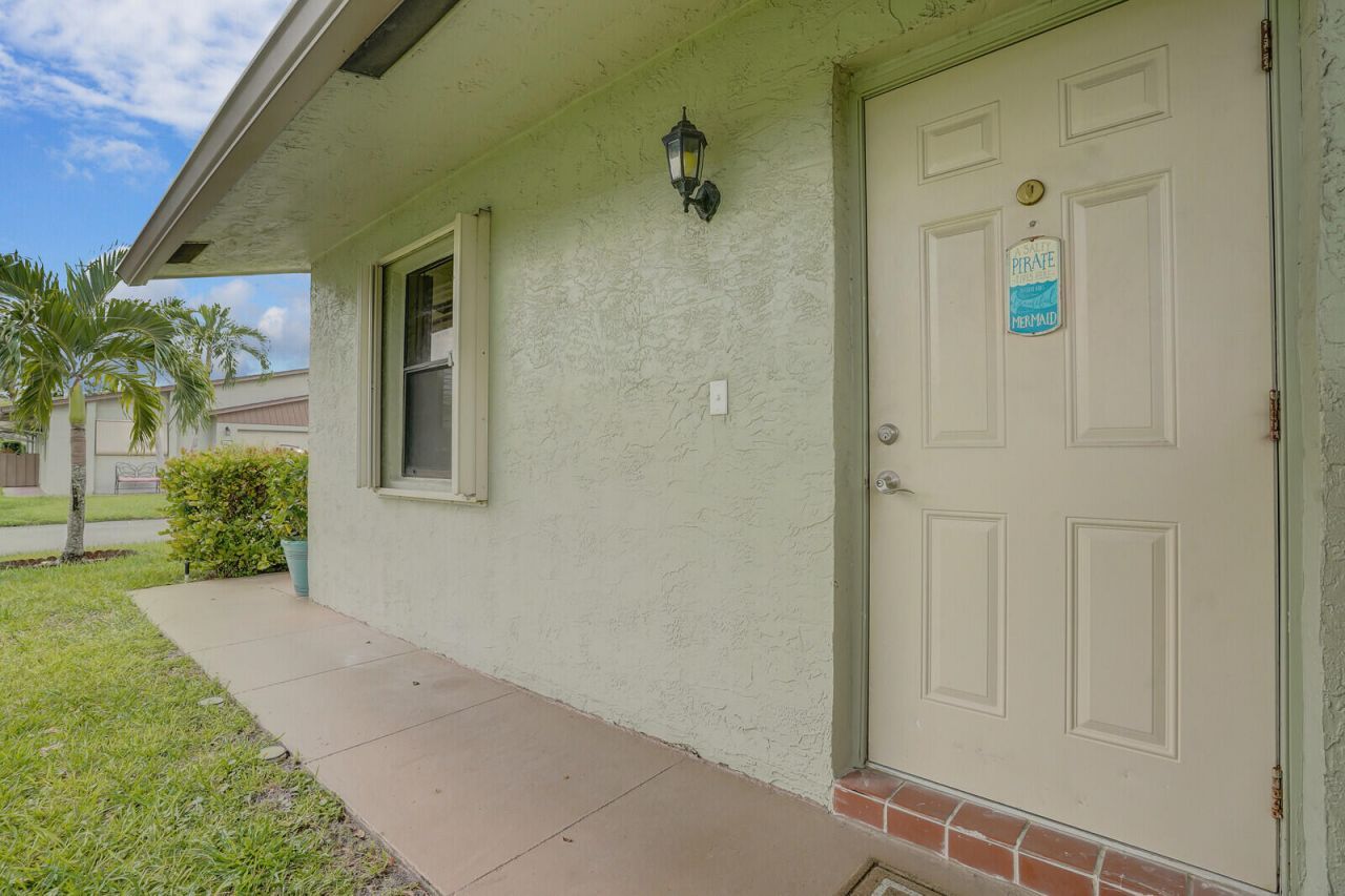 1737 Palmland Drive, Boynton Beach, FL 33436 Photo