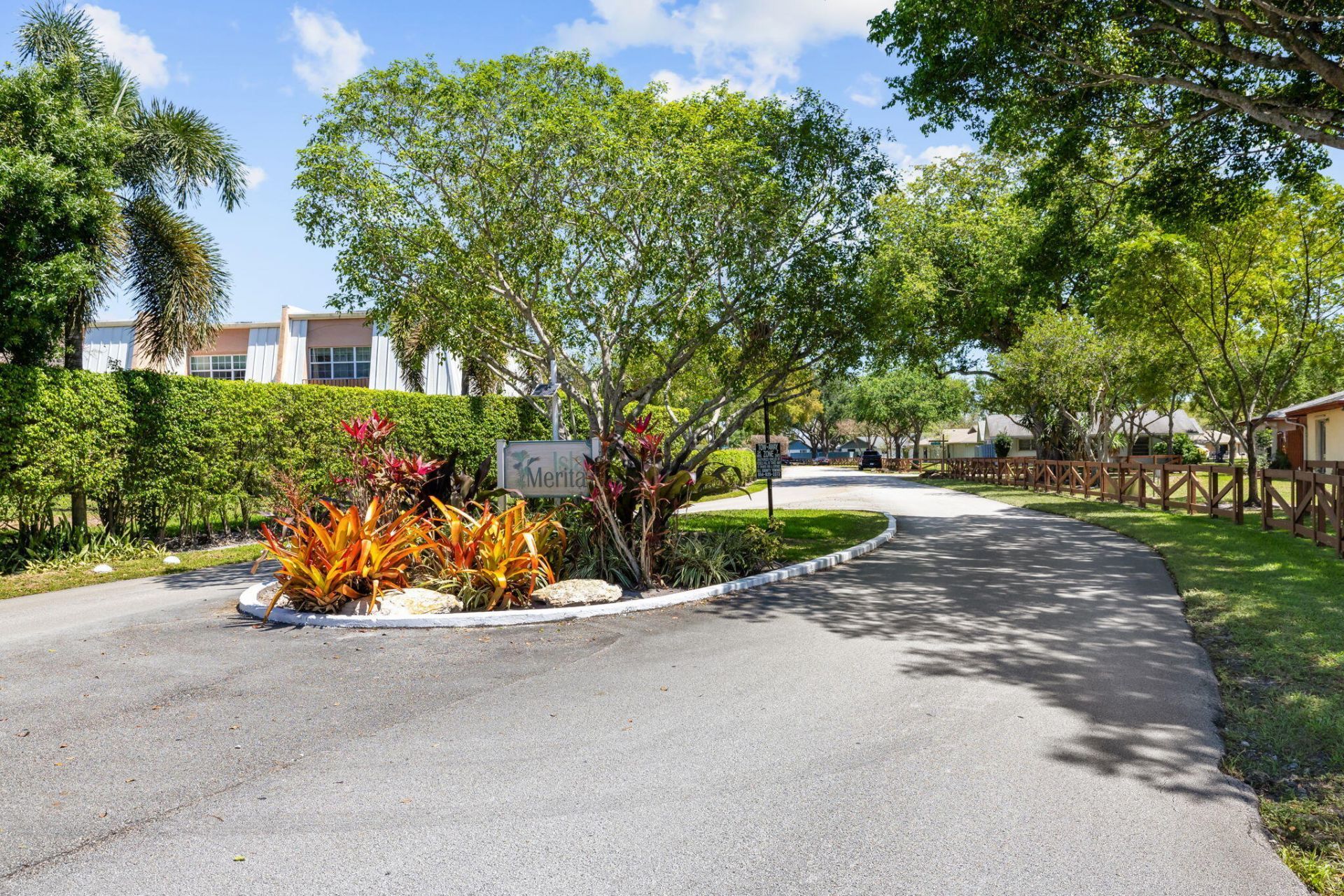 3660 Citrus Trace, Unit 3, Davie, FL 33328 Photo