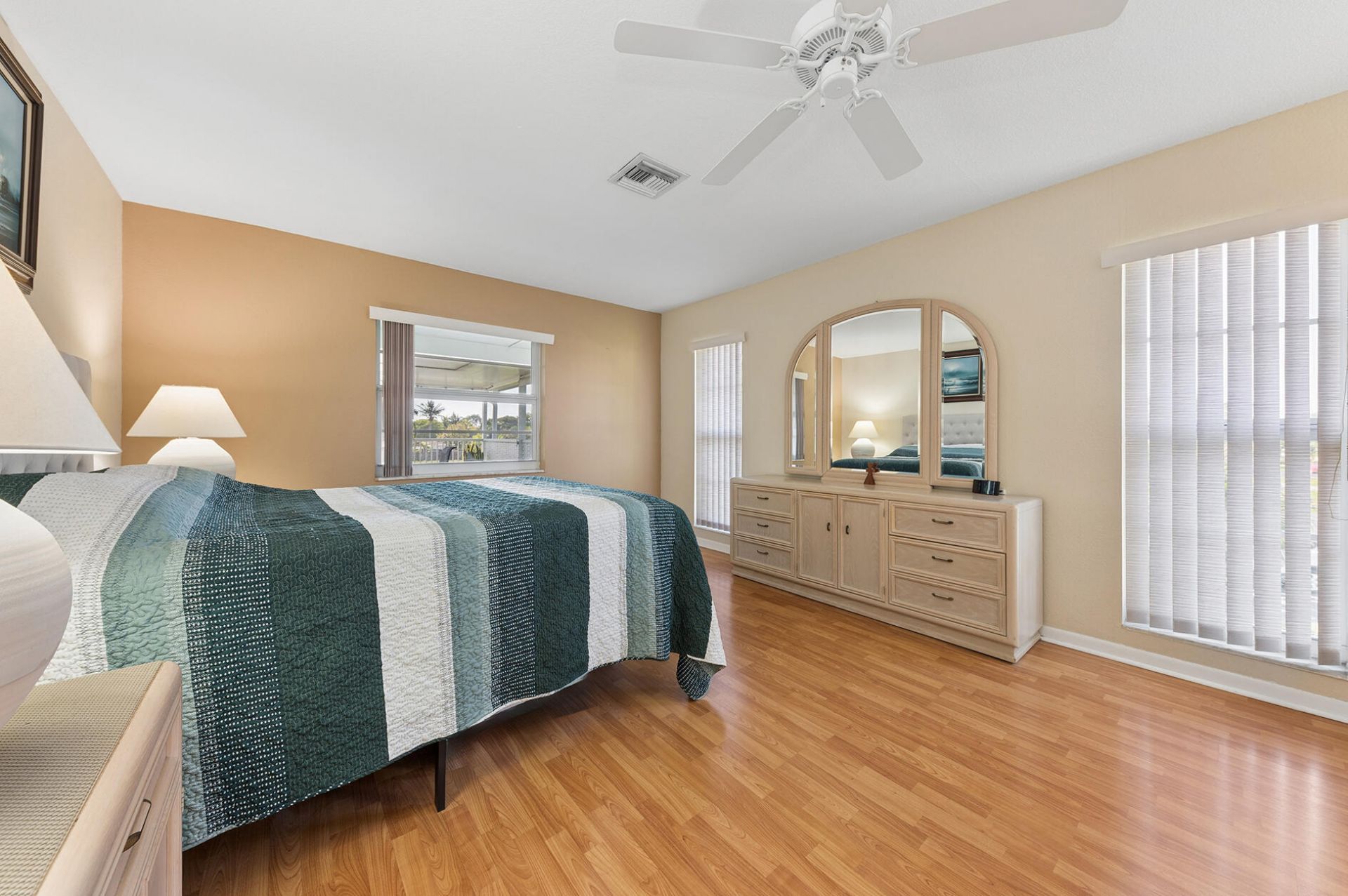 1060 Citrus Way, Unit 204, Delray Beach, FL 33445 Photo