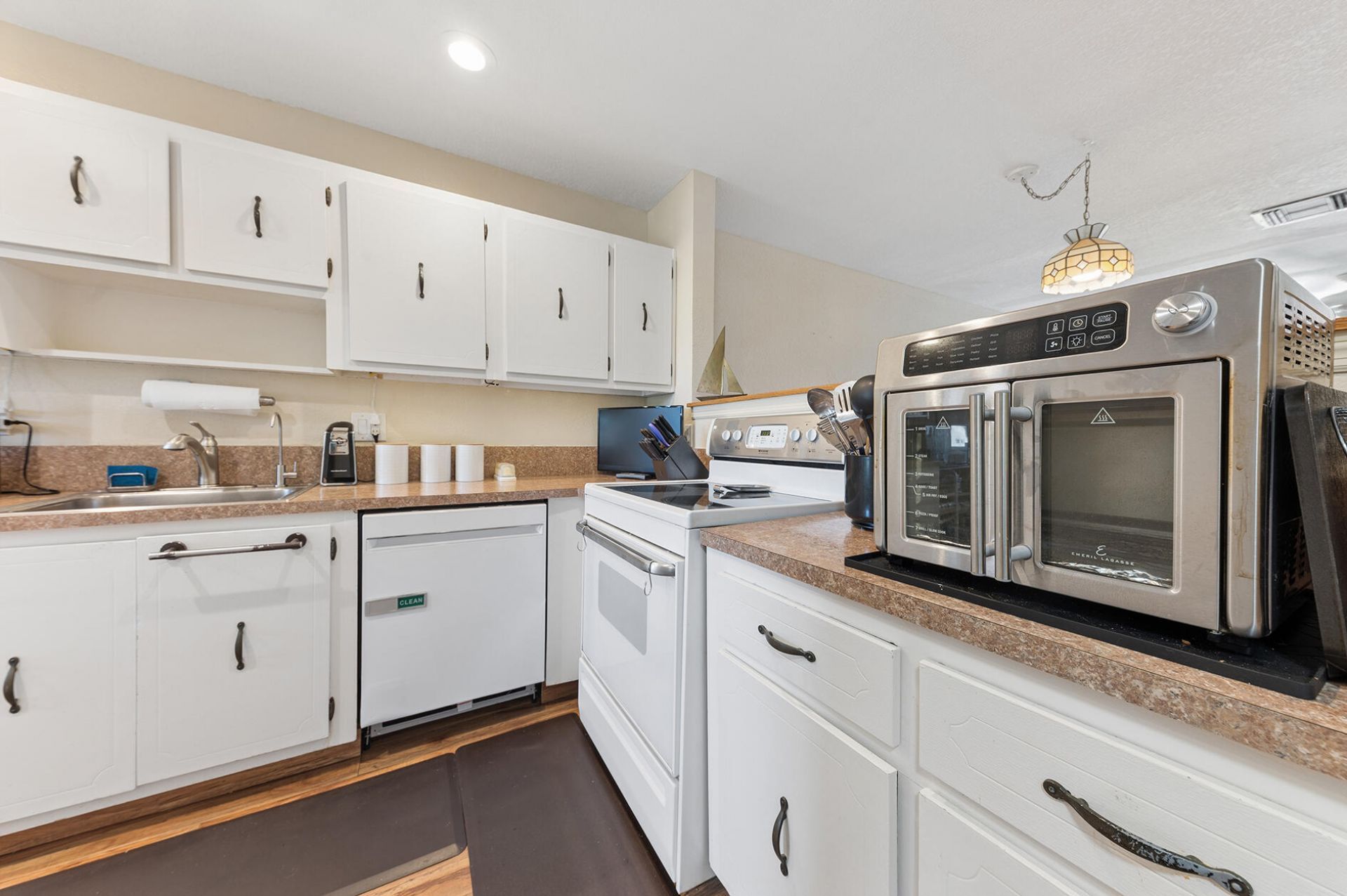 1060 Citrus Way, Unit 204, Delray Beach, FL 33445 Photo