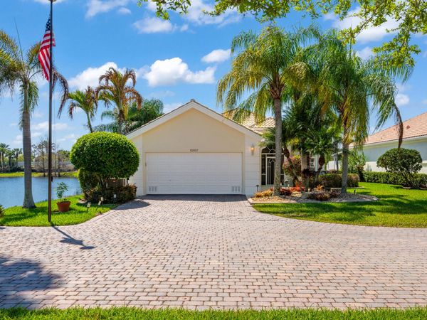 10907 SW Candlewood Road, Port St. Lucie, FL 34987