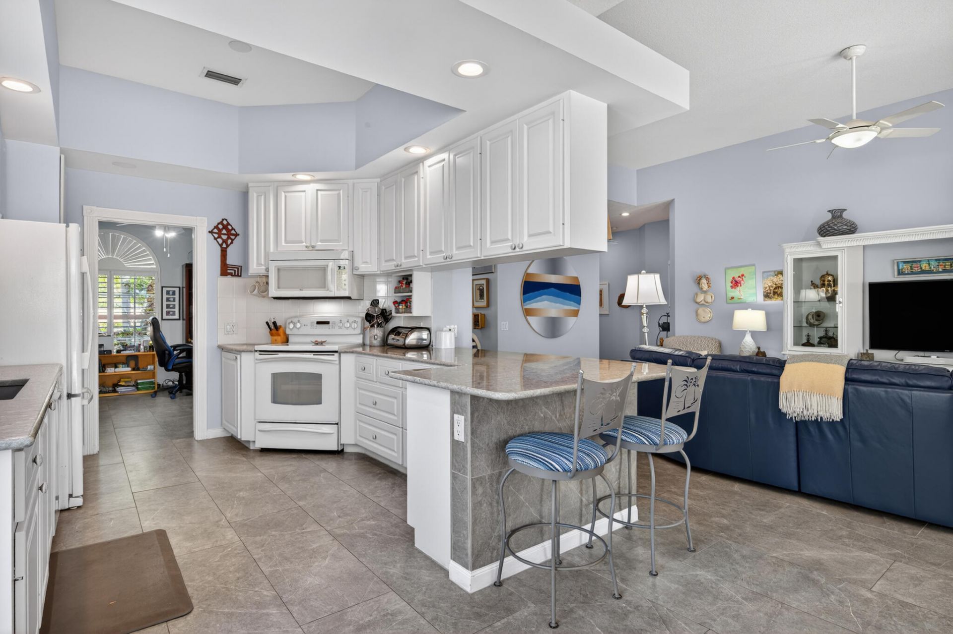 10907 SW Candlewood Road, Port Saint Lucie, FL 34987 Photo