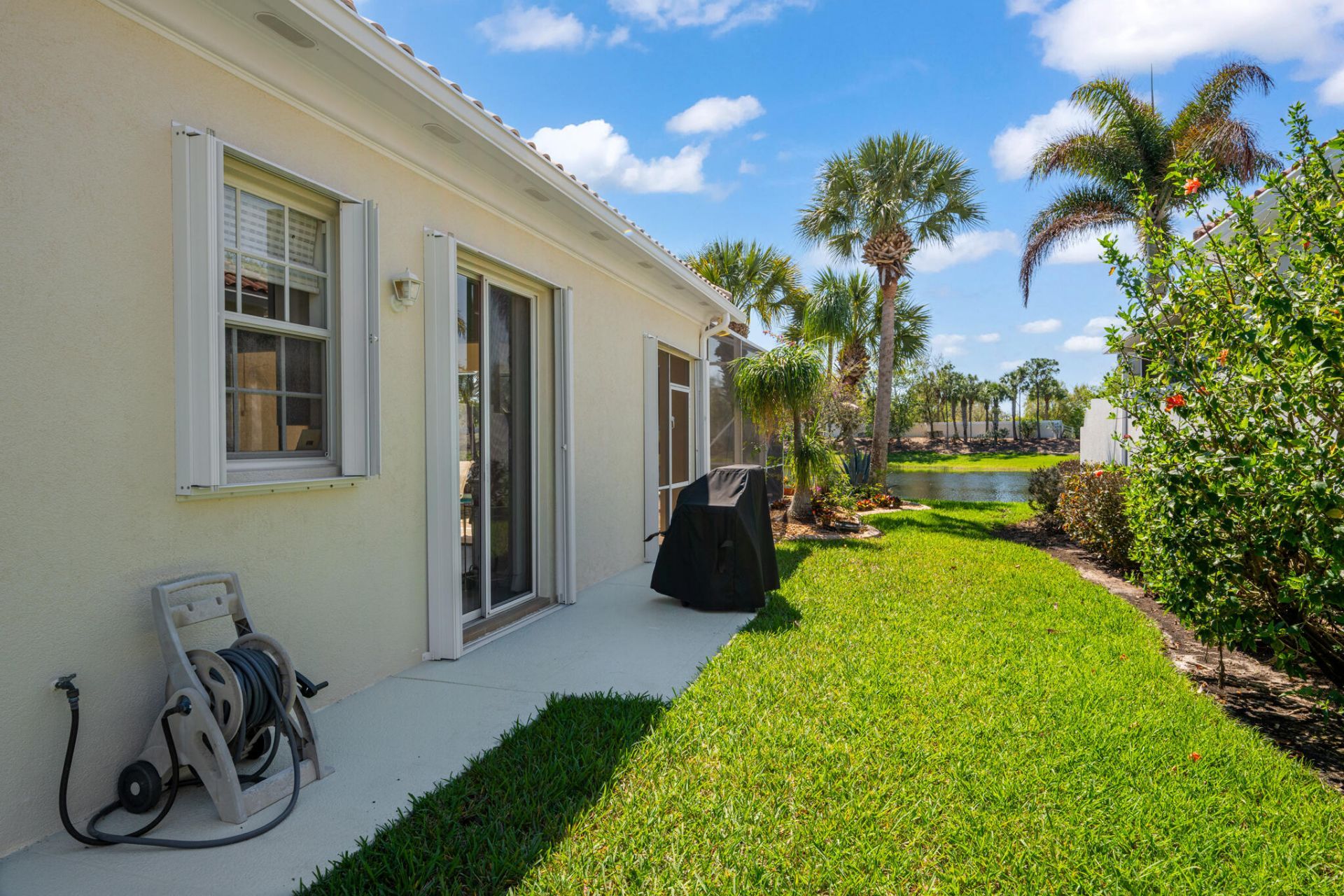 10907 SW Candlewood Road, Port Saint Lucie, FL 34987 Photo