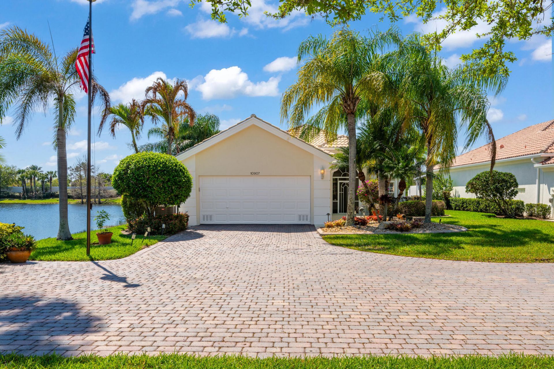 10907 SW Candlewood Road, Port Saint Lucie, FL 34987 Photo