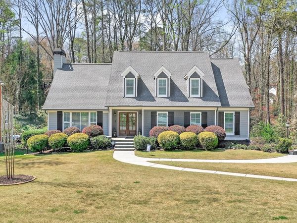 1565 East Bank Drive, Marietta, GA 30068