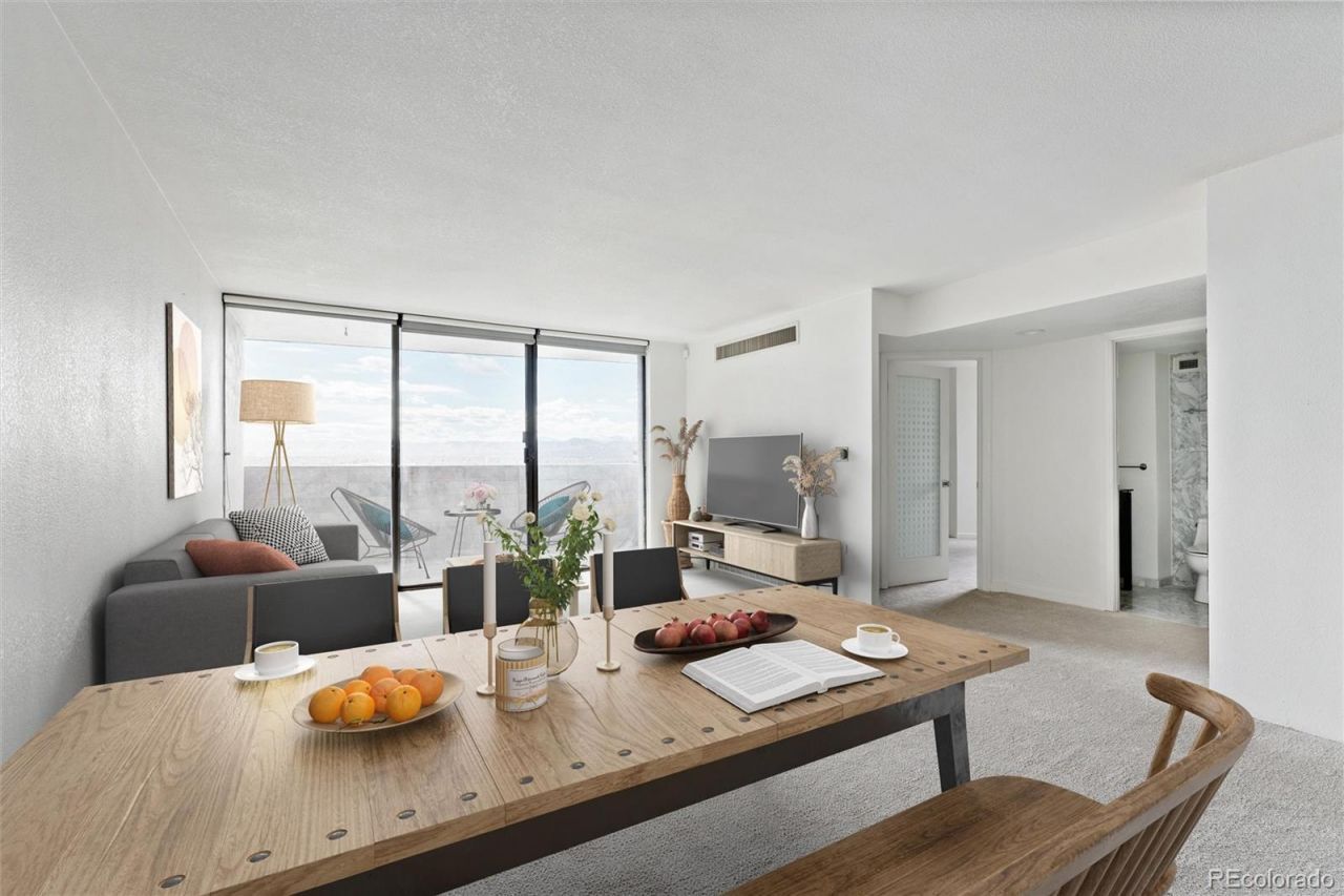1020 15th Street, Unit 17C, Denver, CO 80202 Main Photo
