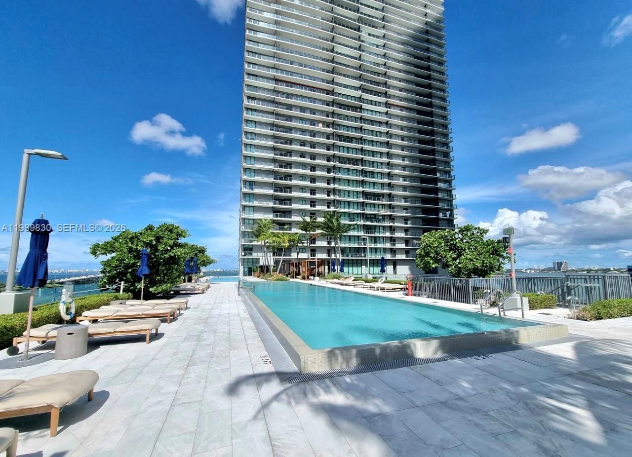 3131 NE 7th Ave , Unit 1703, Miami, FL 33137 Photo