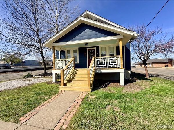 122 N Walnut Street , Perryville, MO 63775