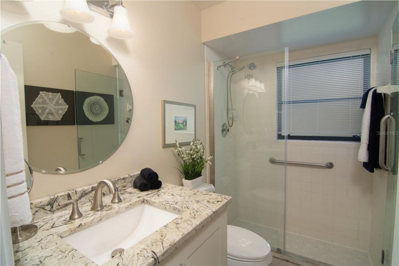 5635 Golf Pointe Drive , Unit 101, Sarasota, FL 34243 Photo