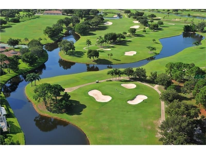 5635 Golf Pointe Drive , Unit 101, Sarasota, FL 34243 Photo
