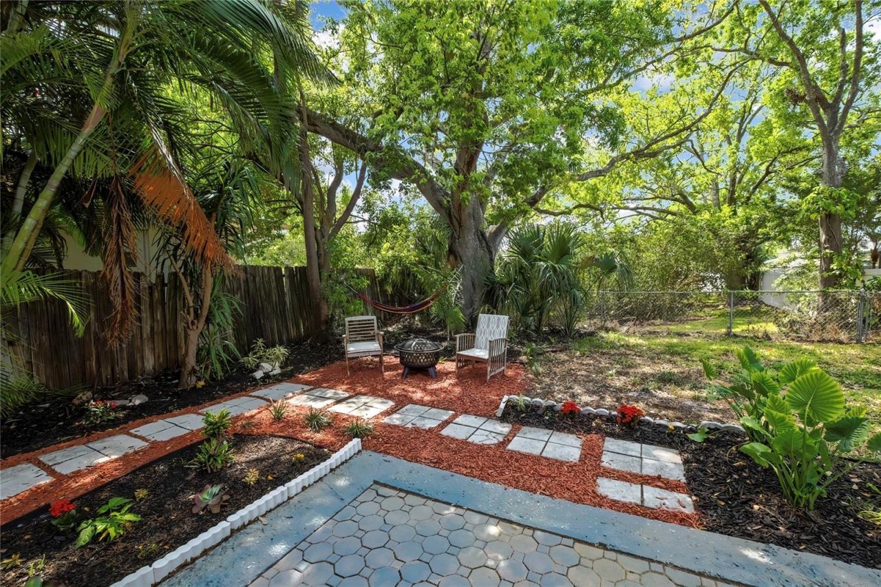8424 Stillbrook Avenue, Tampa, FL 33615 Photo