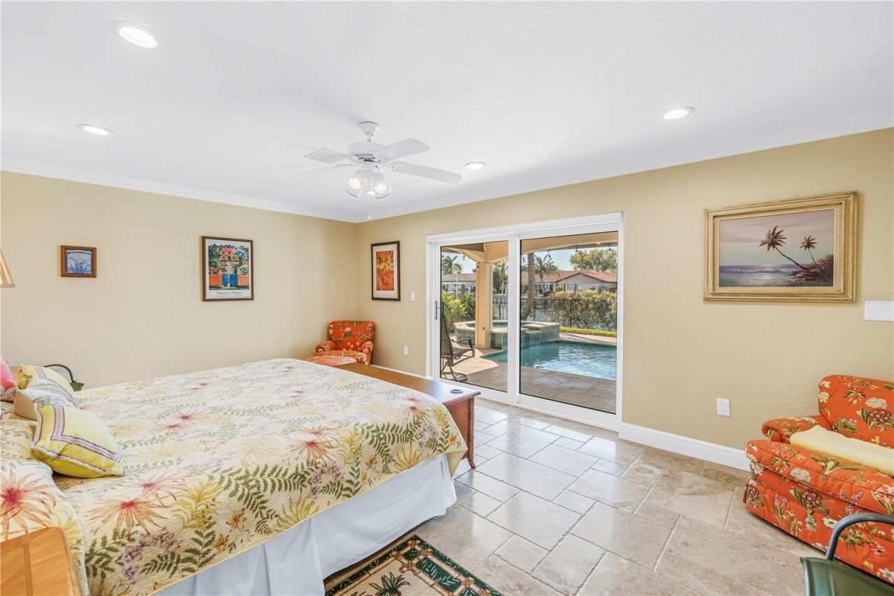 1939 Hawaii Avenue Ne, Saint Petersburg, FL 33703 Photo