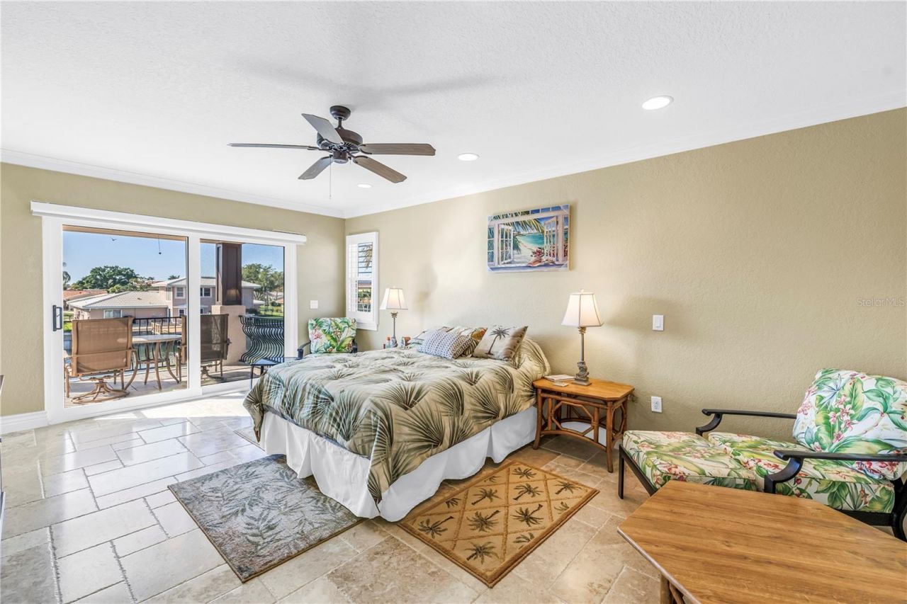 1939 Hawaii Avenue Ne, Saint Petersburg, FL 33703 Photo