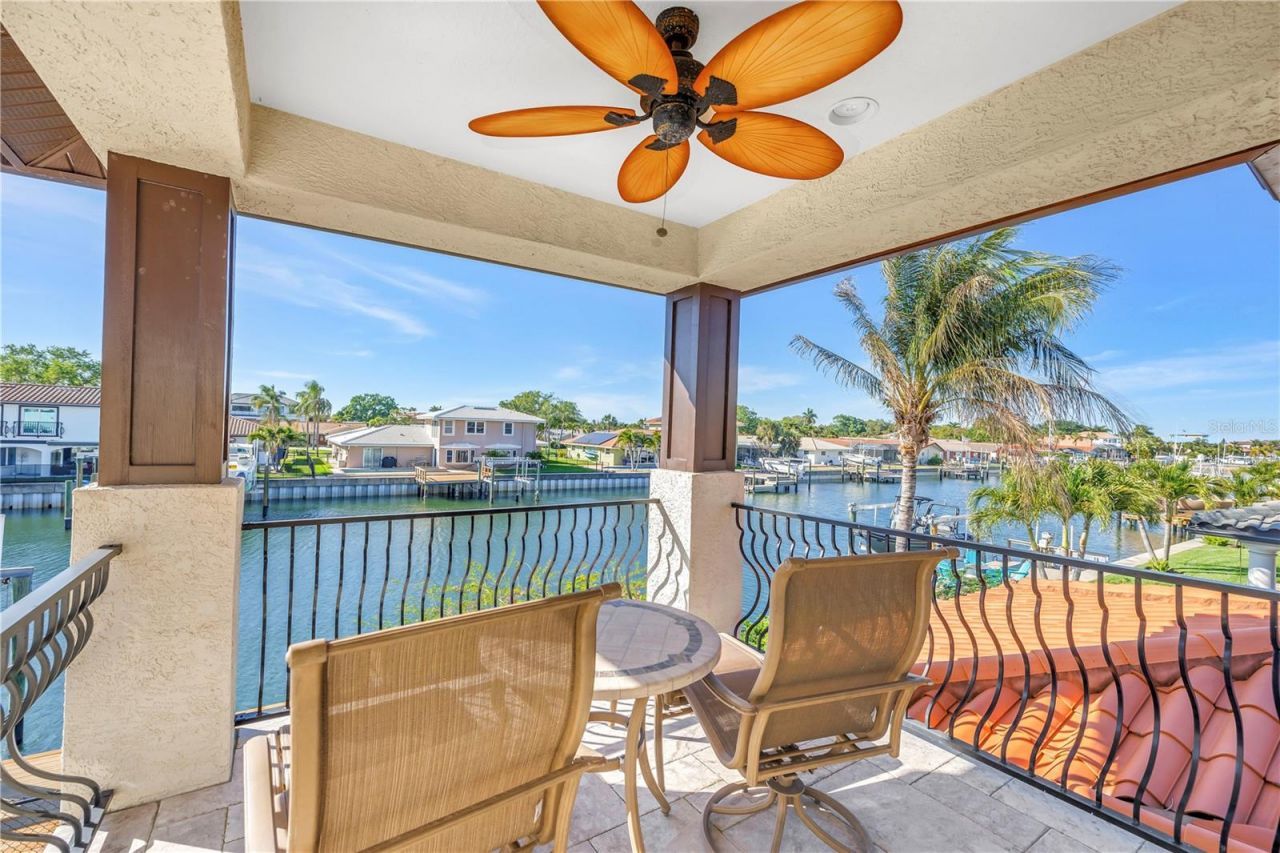 1939 Hawaii Avenue Ne, Saint Petersburg, FL 33703 Photo