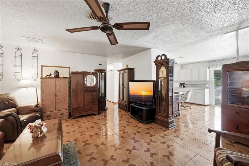 819 98th Ave N, Naples, FL 34108 Photo