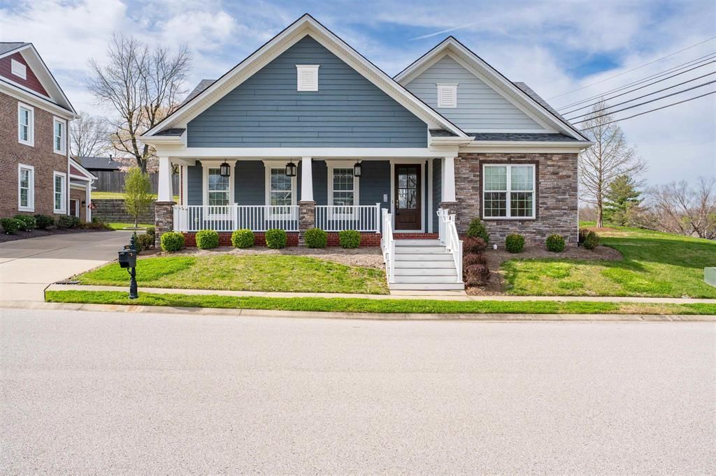 1925 Celebration Circle, Owensboro, KY 42303 Main Photo