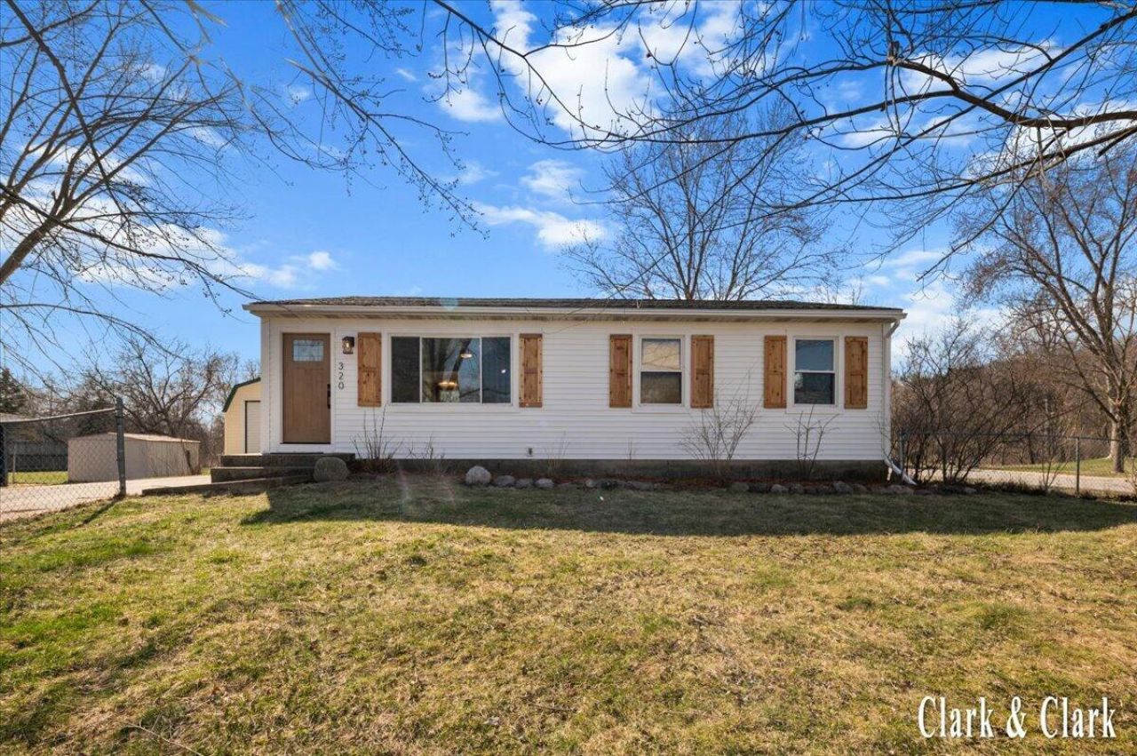 320 Roberta Jayne Drive, Lowell, MI 49331 Main Photo