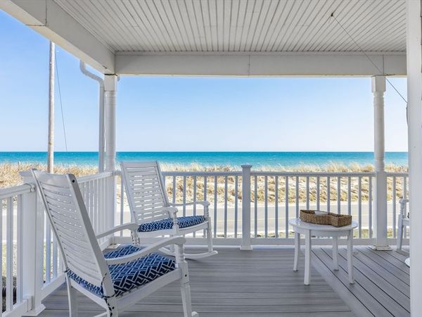 72 B Street, Hull, MA 02045