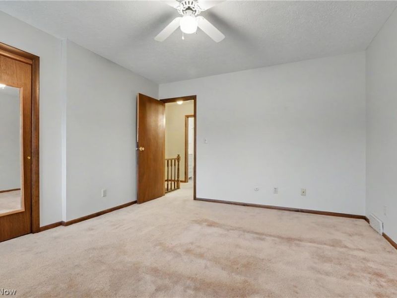 548 Continental Drive , Unit B, Salem, OH 44460 Photo 15