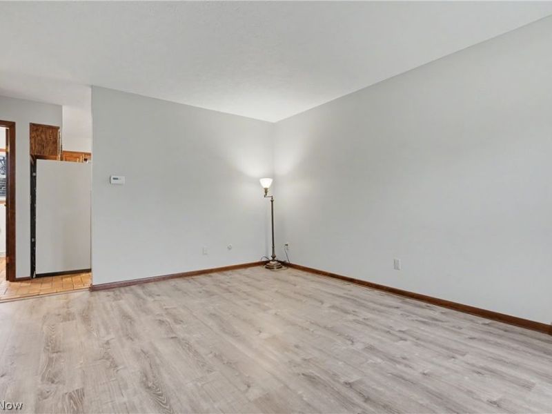 548 Continental Drive , Unit B, Salem, OH 44460 Photo 9