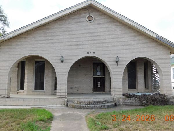 912 W THEO AVE, San Antonio, TX 78225